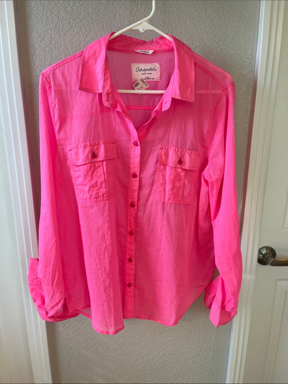Aeropostale signature Neon Pink button down size XL NWT